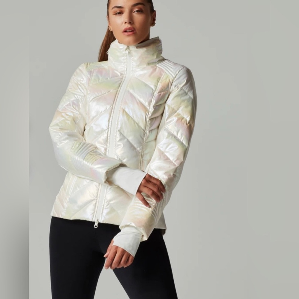 Blanc Noir Breakthrough puffer jacket. White Pearl Iridescent. Hidden hood! SM🦋
